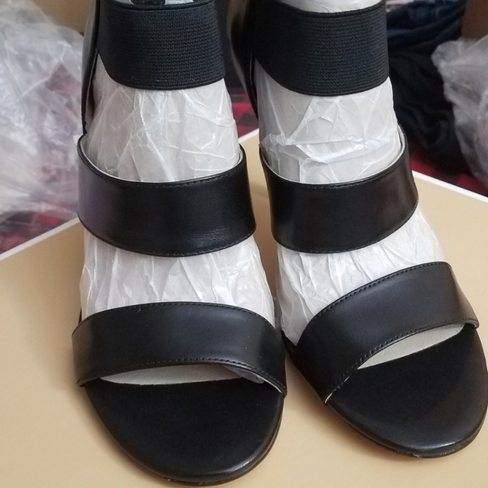 Michael kors sandal